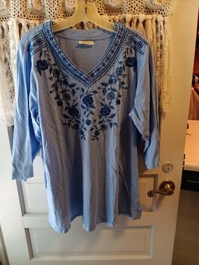 Style & Co. Light Blue Embroidered V-Neck Tunic